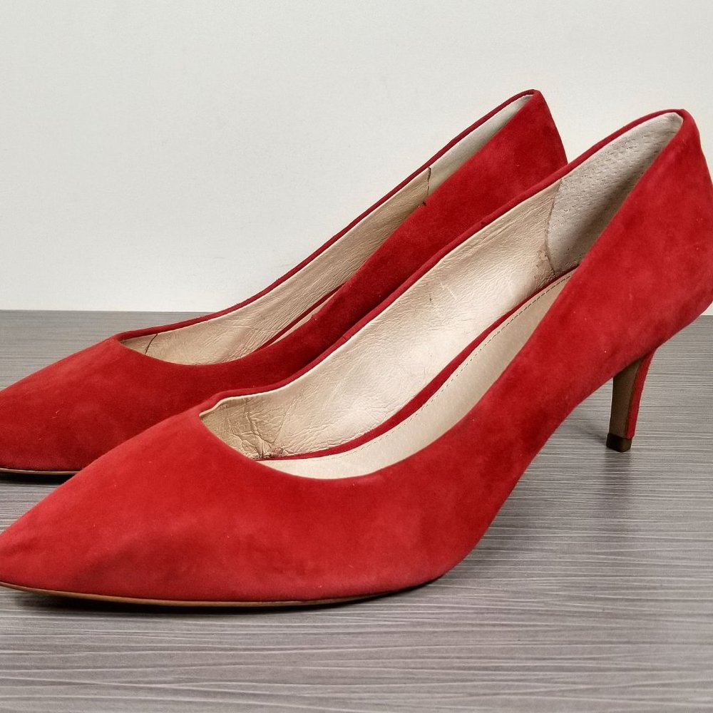 Louise et Cie Jordyna Pointed Toe Pump, Pomegranate Suede, Womens Size 9.5 / 41